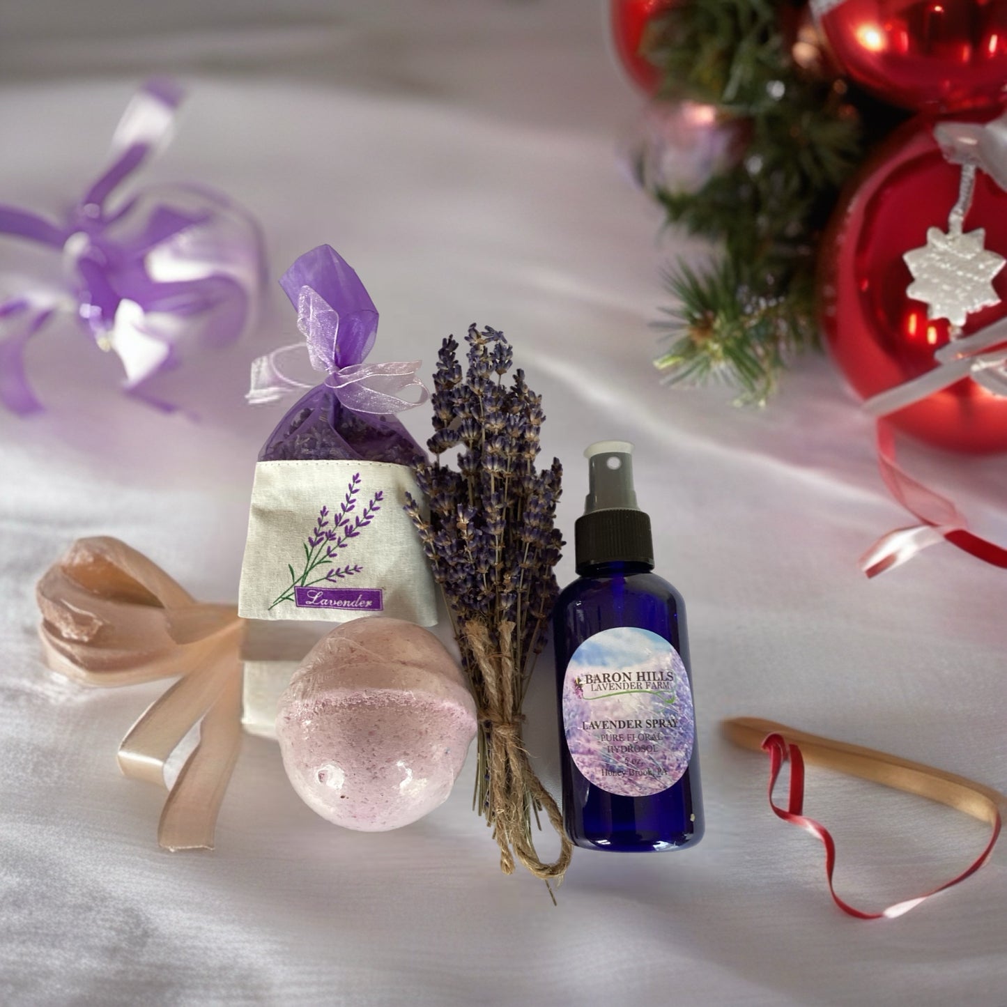 Lavender Hydrosol / Bath Bomb Gift Box